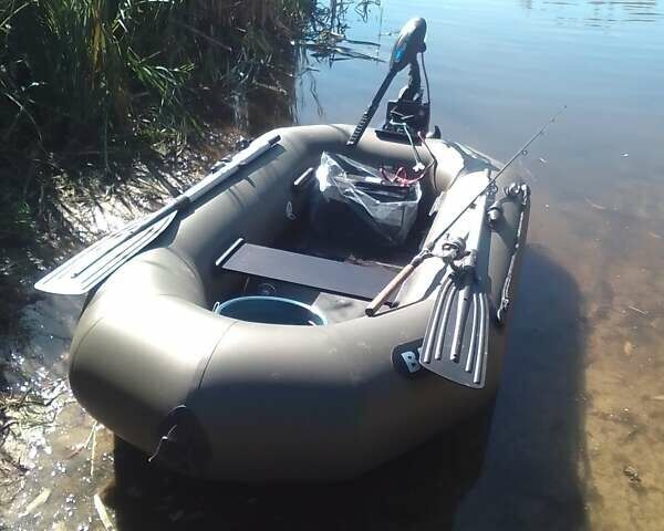 Черный Ленд Ровер Фрилендер, объемом двигателя 2.2 л и пробегом 288 тыс. км за 9700 $, фото 2 на Automoto.ua