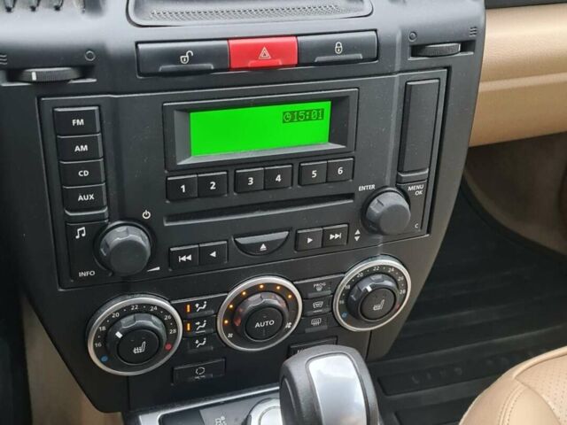 Чорний Ленд Ровер Freelander, об'ємом двигуна 3.2 л та пробігом 190 тис. км за 9900 $, фото 7 на Automoto.ua