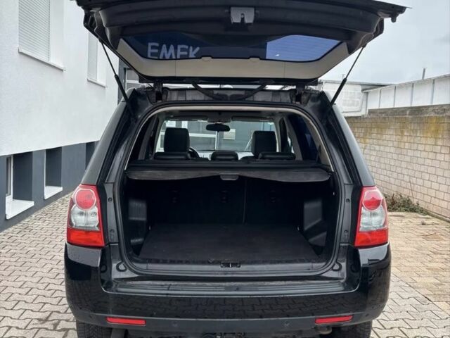 Черный Ленд Ровер Фрилендер, объемом двигателя 2.2 л и пробегом 347 тыс. км за 4499 $, фото 3 на Automoto.ua