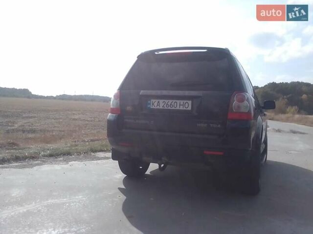 Черный Ленд Ровер Фрилендер, объемом двигателя 2.2 л и пробегом 288 тыс. км за 9700 $, фото 6 на Automoto.ua