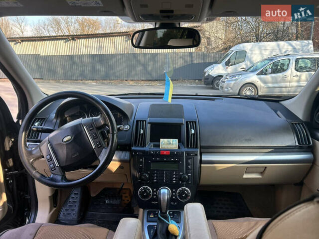 Чорний Ленд Ровер Freelander, об'ємом двигуна 2.2 л та пробігом 320 тис. км за 9500 $, фото 12 на Automoto.ua