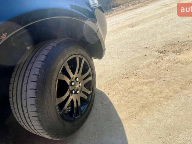Чорний Ленд Ровер Freelander, об'ємом двигуна 3.19 л та пробігом 275 тис. км за 8400 $, фото 2 на Automoto.ua