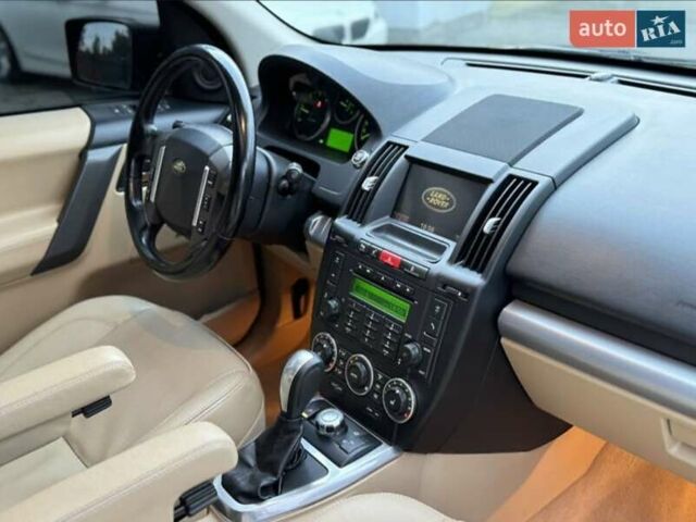 Чорний Ленд Ровер Freelander, об'ємом двигуна 2.2 л та пробігом 211 тис. км за 9999 $, фото 29 на Automoto.ua