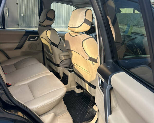 Чорний Ленд Ровер Freelander, об'ємом двигуна 2.2 л та пробігом 320 тис. км за 9500 $, фото 11 на Automoto.ua