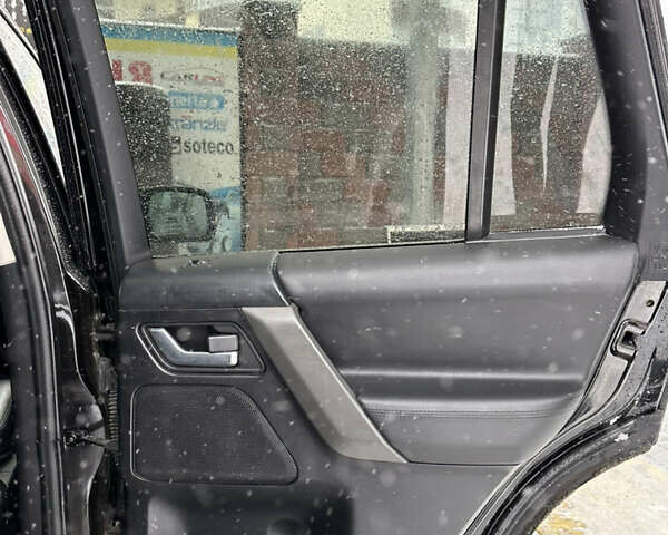 Чорний Ленд Ровер Freelander, об'ємом двигуна 2.2 л та пробігом 367 тис. км за 9500 $, фото 30 на Automoto.ua