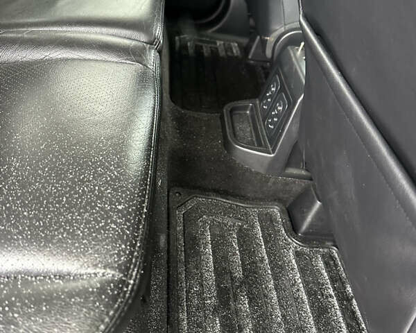 Чорний Ленд Ровер Freelander, об'ємом двигуна 2.2 л та пробігом 367 тис. км за 9500 $, фото 23 на Automoto.ua