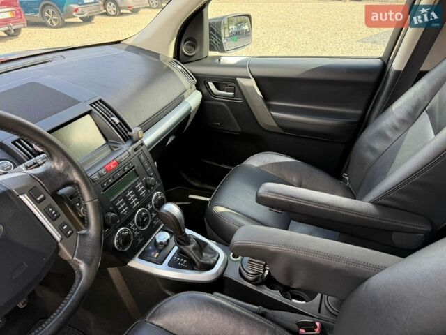 Чорний Ленд Ровер Freelander, об'ємом двигуна 2.2 л та пробігом 240 тис. км за 10700 $, фото 29 на Automoto.ua