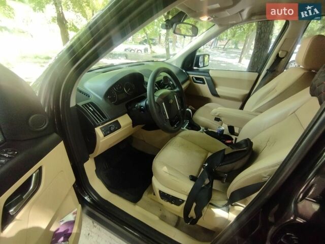 Чорний Ленд Ровер Freelander, об'ємом двигуна 2.2 л та пробігом 337 тис. км за 9400 $, фото 2 на Automoto.ua
