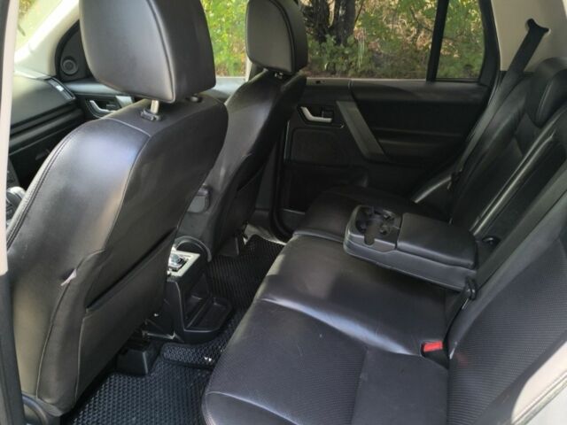 Чорний Ленд Ровер Freelander, об'ємом двигуна 3.2 л та пробігом 227 тис. км за 9394 $, фото 6 на Automoto.ua