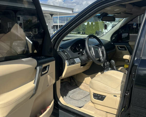 Черный Ленд Ровер Фрилендер, объемом двигателя 2.18 л и пробегом 210 тыс. км за 10500 $, фото 1 на Automoto.ua