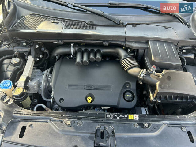 Чорний Ленд Ровер Freelander, об'ємом двигуна 2.2 л та пробігом 320 тис. км за 9500 $, фото 21 на Automoto.ua