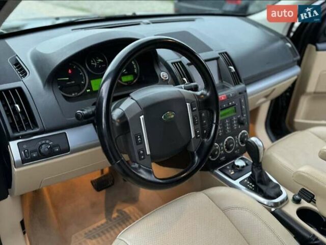 Чорний Ленд Ровер Freelander, об'ємом двигуна 2.2 л та пробігом 211 тис. км за 9999 $, фото 26 на Automoto.ua