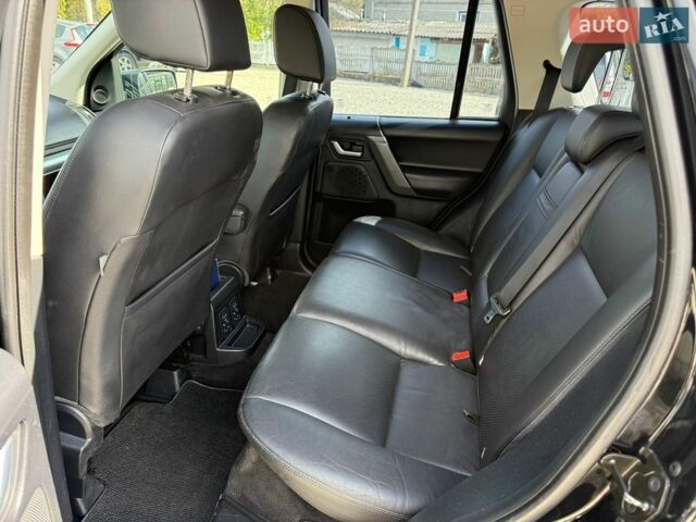 Чорний Ленд Ровер Freelander, об'ємом двигуна 2.2 л та пробігом 240 тис. км за 10700 $, фото 31 на Automoto.ua