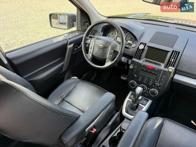Чорний Ленд Ровер Freelander, об'ємом двигуна 2.2 л та пробігом 240 тис. км за 10700 $, фото 37 на Automoto.ua