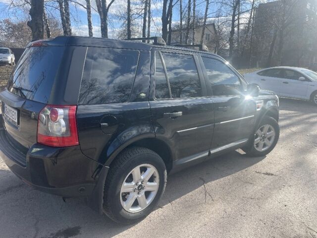 Черный Ленд Ровер Фрилендер, объемом двигателя 3.2 л и пробегом 214 тыс. км за 9600 $, фото 3 на Automoto.ua