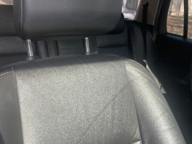 Черный Ленд Ровер Фрилендер, объемом двигателя 3.2 л и пробегом 214 тыс. км за 9600 $, фото 4 на Automoto.ua