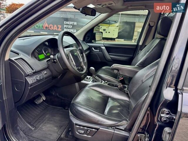 Черный Ленд Ровер Фрилендер, объемом двигателя 3.2 л и пробегом 207 тыс. км за 7950 $, фото 22 на Automoto.ua
