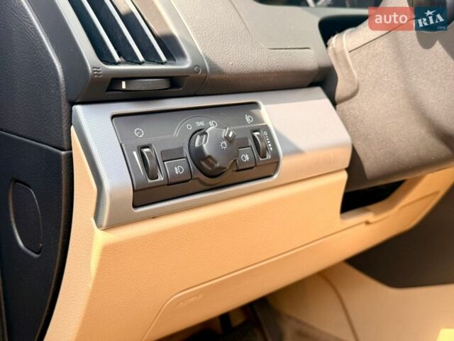 Чорний Ленд Ровер Freelander, об'ємом двигуна 2.2 л та пробігом 193 тис. км за 9700 $, фото 9 на Automoto.ua