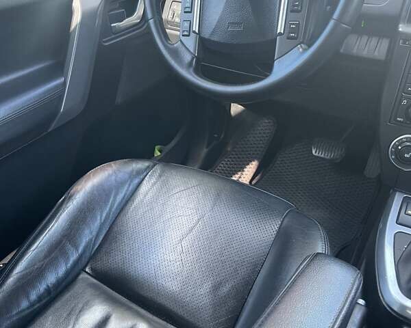 Черный Ленд Ровер Фрилендер, объемом двигателя 3.2 л и пробегом 219 тыс. км за 9400 $, фото 2 на Automoto.ua