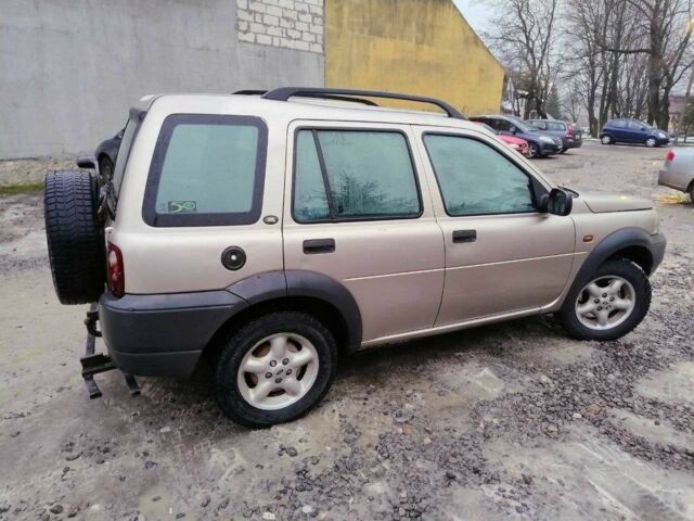 Чорний Ленд Ровер Freelander, об'ємом двигуна 2 л та пробігом 220 тис. км за 2414 $, фото 16 на Automoto.ua