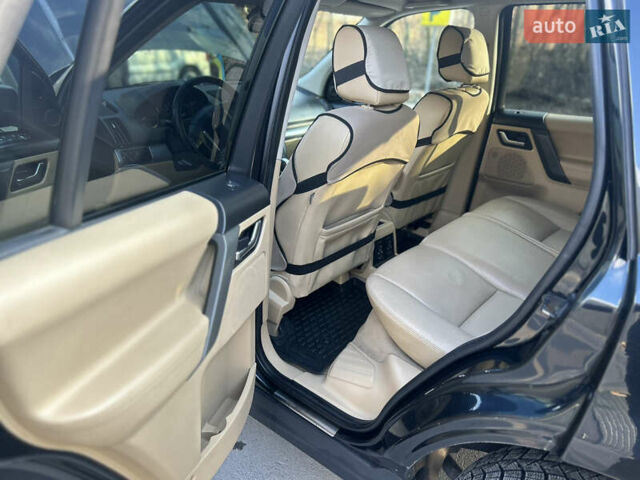 Чорний Ленд Ровер Freelander, об'ємом двигуна 2.2 л та пробігом 320 тис. км за 9500 $, фото 10 на Automoto.ua