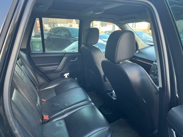 Чорний Ленд Ровер Freelander, об'ємом двигуна 2.2 л та пробігом 160 тис. км за 4500 $, фото 18 на Automoto.ua