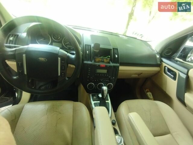 Чорний Ленд Ровер Freelander, об'ємом двигуна 2.2 л та пробігом 337 тис. км за 9400 $, фото 3 на Automoto.ua