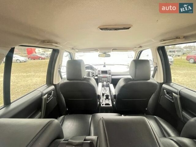 Чорний Ленд Ровер Freelander, об'ємом двигуна 2.18 л та пробігом 367 тис. км за 9400 $, фото 5 на Automoto.ua