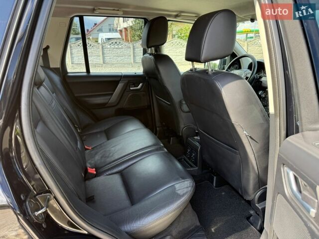 Чорний Ленд Ровер Freelander, об'ємом двигуна 2.2 л та пробігом 240 тис. км за 10700 $, фото 36 на Automoto.ua