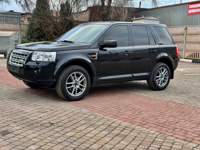 Черный Ленд Ровер Фрилендер, объемом двигателя 3.2 л и пробегом 201 тыс. км за 7950 $, фото 5 на Automoto.ua