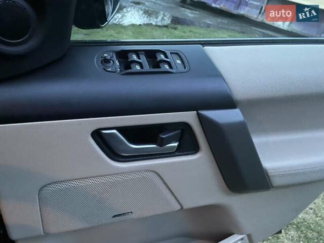 Черный Ленд Ровер Фрилендер, объемом двигателя 2.2 л и пробегом 871 тыс. км за 5000 $, фото 12 на Automoto.ua