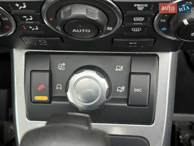 Черный Ленд Ровер Фрилендер, объемом двигателя 2.2 л и пробегом 228 тыс. км за 12350 $, фото 68 на Automoto.ua