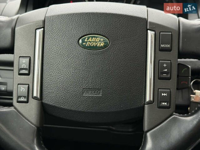 Черный Ленд Ровер Фрилендер, объемом двигателя 2.2 л и пробегом 228 тыс. км за 12350 $, фото 82 на Automoto.ua