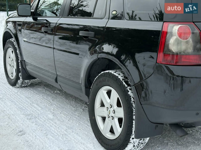 Черный Ленд Ровер Фрилендер, объемом двигателя 2.2 л и пробегом 228 тыс. км за 12350 $, фото 22 на Automoto.ua