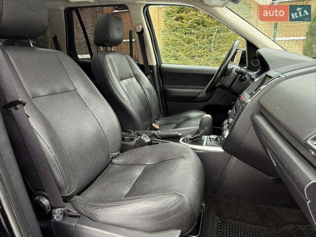 Черный Ленд Ровер Фрилендер, объемом двигателя 2.2 л и пробегом 228 тыс. км за 12350 $, фото 52 на Automoto.ua