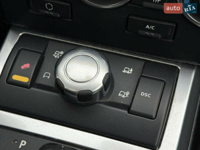 Черный Ленд Ровер Фрилендер, объемом двигателя 2.2 л и пробегом 228 тыс. км за 12350 $, фото 71 на Automoto.ua