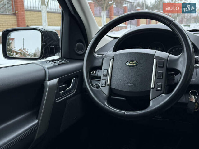 Черный Ленд Ровер Фрилендер, объемом двигателя 2.2 л и пробегом 228 тыс. км за 12350 $, фото 46 на Automoto.ua