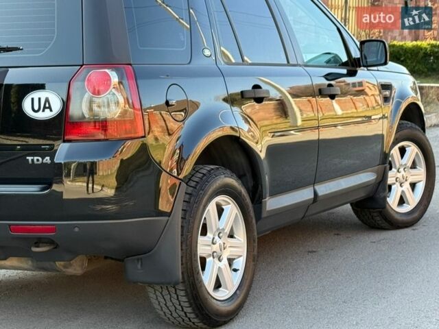 Черный Ленд Ровер Фрилендер, объемом двигателя 2.18 л и пробегом 228 тыс. км за 11750 $, фото 24 на Automoto.ua