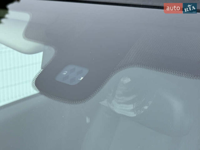 Черный Ленд Ровер Фрилендер, объемом двигателя 2.2 л и пробегом 228 тыс. км за 12350 $, фото 86 на Automoto.ua