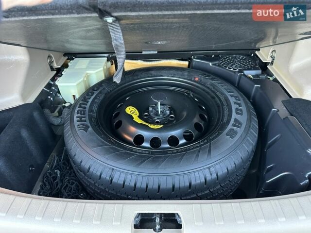 Чорний Ленд Ровер Freelander, об'ємом двигуна 2.2 л та пробігом 230 тис. км за 11500 $, фото 27 на Automoto.ua