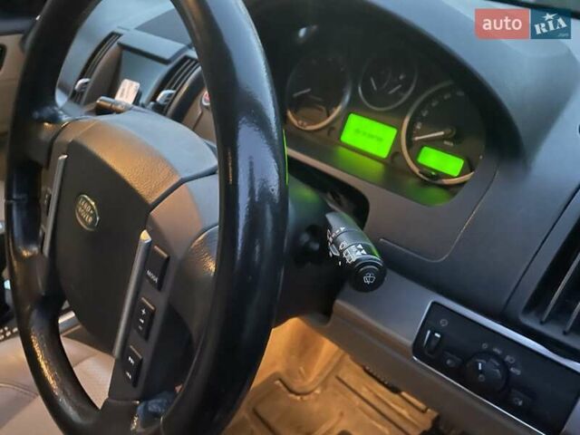 Черный Ленд Ровер Фрилендер, объемом двигателя 2.2 л и пробегом 871 тыс. км за 5000 $, фото 14 на Automoto.ua