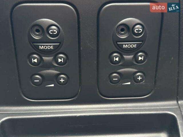 Черный Ленд Ровер Фрилендер, объемом двигателя 2.2 л и пробегом 228 тыс. км за 12350 $, фото 83 на Automoto.ua