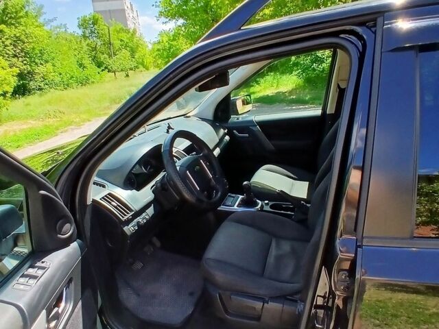 Чорний Ленд Ровер Freelander, об'ємом двигуна 2.2 л та пробігом 299 тис. км за 9500 $, фото 26 на Automoto.ua
