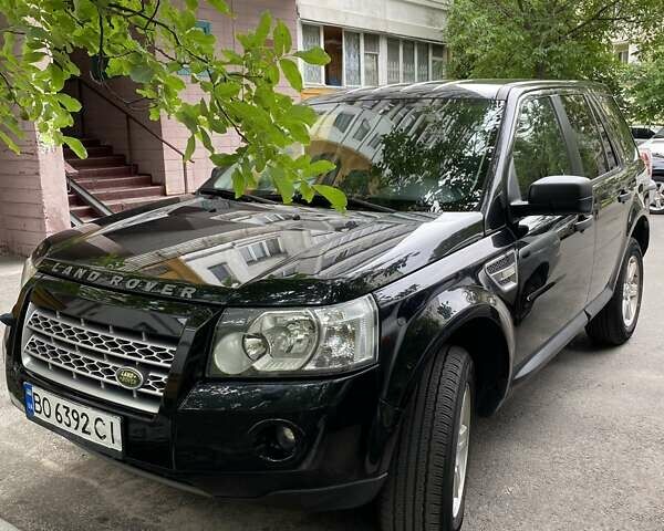 Черный Ленд Ровер Фрилендер, объемом двигателя 2.2 л и пробегом 330 тыс. км за 11555 $, фото 20 на Automoto.ua