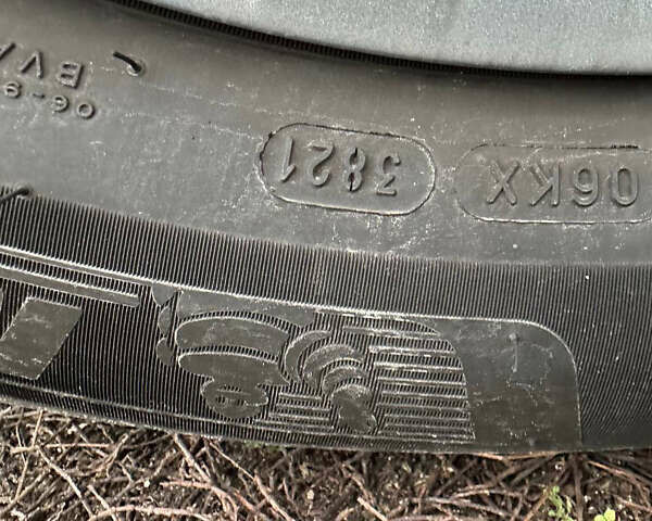 Черный Ленд Ровер Фрилендер, объемом двигателя 2.2 л и пробегом 252 тыс. км за 12000 $, фото 14 на Automoto.ua