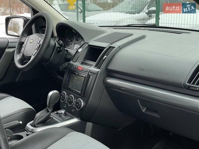 Чорний Ленд Ровер Freelander, об'ємом двигуна 2.2 л та пробігом 247 тис. км за 12999 $, фото 32 на Automoto.ua