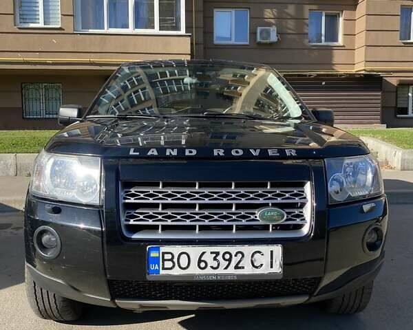 Черный Ленд Ровер Фрилендер, объемом двигателя 2.2 л и пробегом 330 тыс. км за 11555 $, фото 23 на Automoto.ua