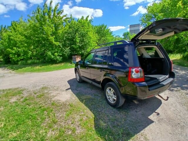 Чорний Ленд Ровер Freelander, об'ємом двигуна 2.2 л та пробігом 299 тис. км за 10250 $, фото 8 на Automoto.ua