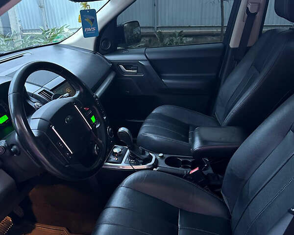 Чорний Ленд Ровер Freelander, об'ємом двигуна 2.18 л та пробігом 316 тис. км за 11600 $, фото 6 на Automoto.ua