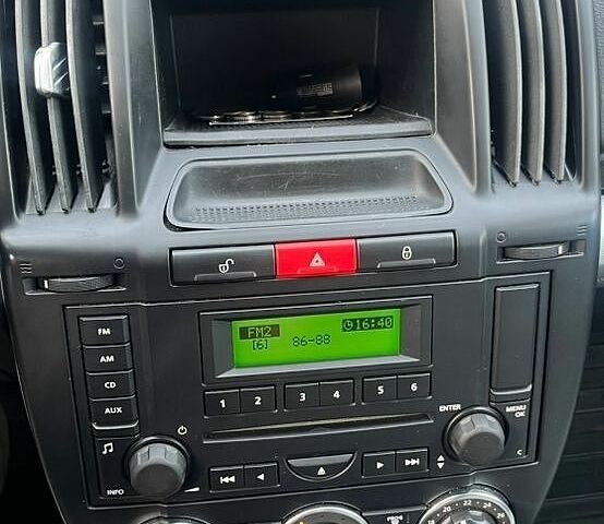 Чорний Ленд Ровер Freelander, об'ємом двигуна 2.18 л та пробігом 365 тис. км за 9900 $, фото 19 на Automoto.ua